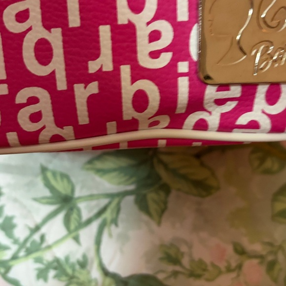 Barbie Pink Logo Train Case NWT 2003 - Picture 11 of 11